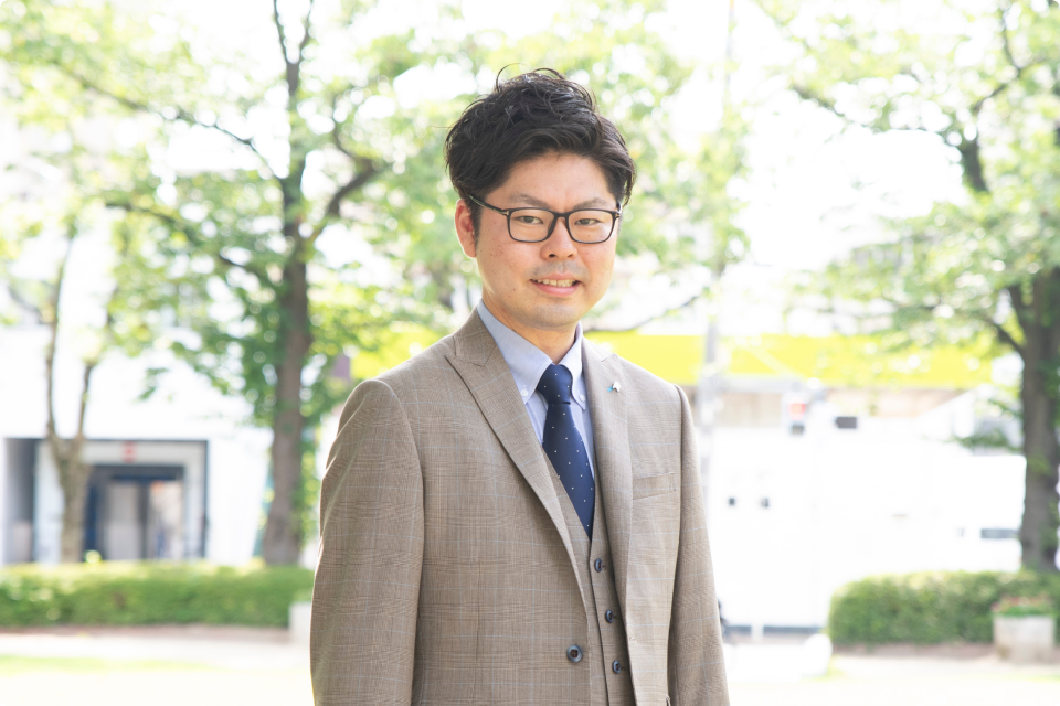 代表取締役 佐藤 秀嵩